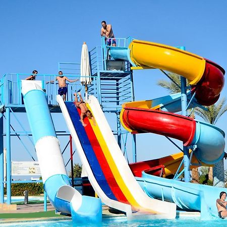 Queen Sharm Aqua Park Hotel Exterior photo